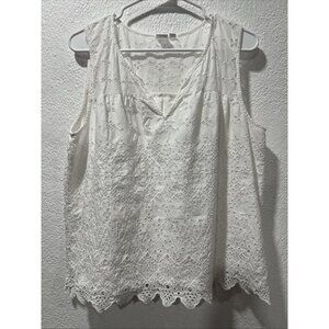 GAP White Eyelet Sleeveless Top L‎ 100% Cotton Embroidered Scallop Hem Blouse